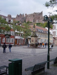 Ein erster Blick auf Schloss Heidelberg